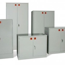 COSHH Cabinet - 710 x 457 x 305mm (HxWxD)